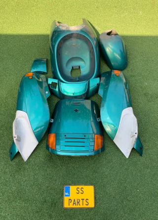 Skr 125cc kappenset groen compleet